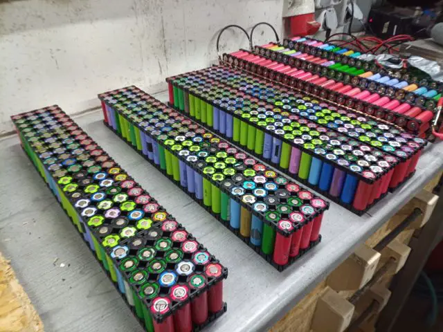 Bild von 18650 liion zellen akkuspeicher batterie powerwall