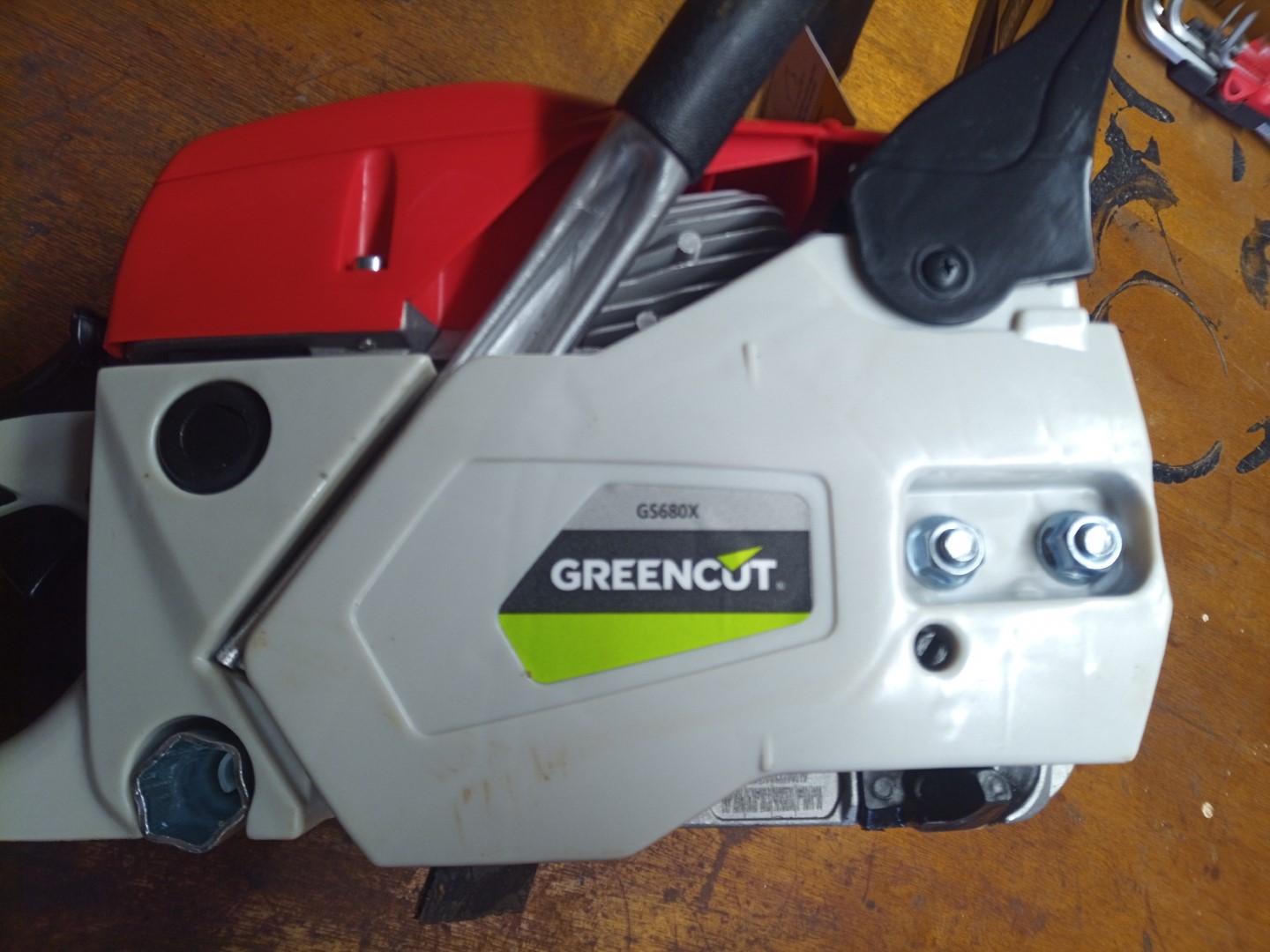 Greencut GS680X 68cc Kettensaege Benzin Motorsaege