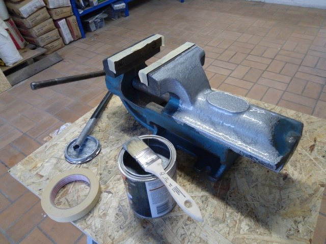 Bild von Farbe - Metallschutz Hammerschlag Lack - Hammerite