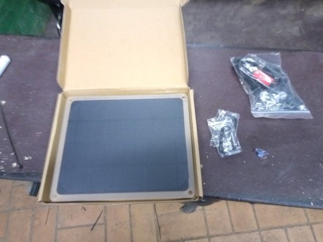 Bild von Solarzelle 12v KFZ Solarmodul