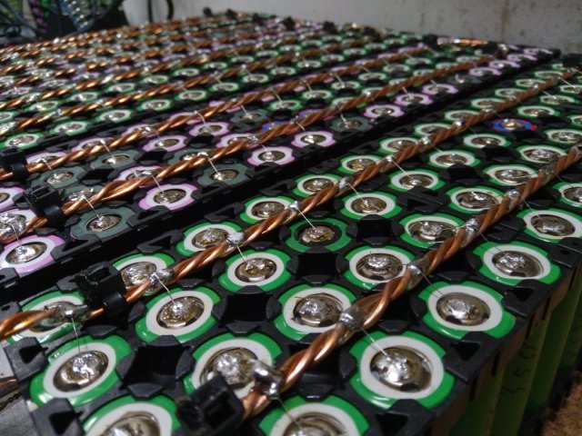 Bild von Akkupacks DIY Powerwall 6,8KWh Solarakku Photovoltaik löten Kupfer Busbars