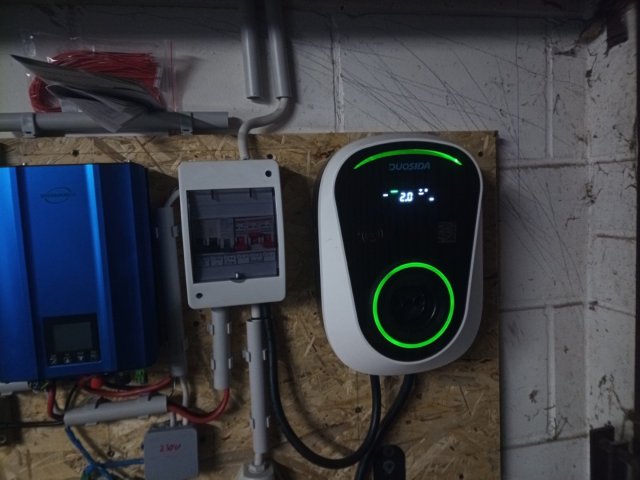 Bild von aiways u5 duosida wallbox 32a einphasig 7,2kw