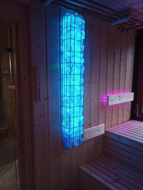 Sauna Lampe Salzlambe Kristalllampe Glasbrocken Nuggets Bruchsteine Glassteine Saunabeleuchtung LED Farbwechsel DIY Selbstbau selber machen