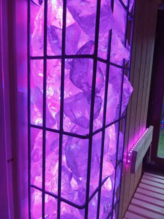 Sauna Gartenhaus IBC Tauchbecken Kaltwasserbecken Selbstbau selber machen DIY Fasssauna Bausatz salzlampe kristalllampe Glasbrocken Saunalampe LED RGB