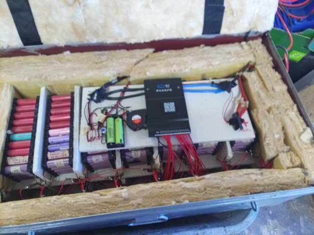 KW09_DIY_18650_Powerwall_Spind_fertig_49