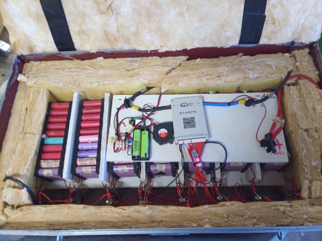 KW09_DIY_18650_Powerwall_Spind_fertig_50