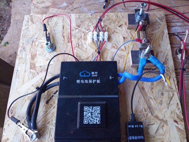 KW09_DIY_18650_Powerwall_Spind_fertig_54