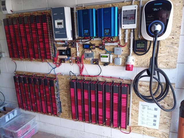Bild von diy tesla powerwall 18650 liion akku solar speicher elektroauto bev
