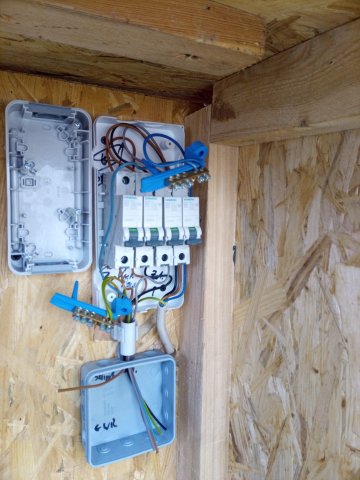 Bild von sicherungen siemens b16