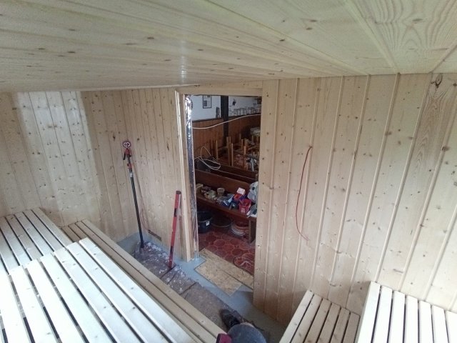 DIY Selbstbau Sauna im Gartenhaus