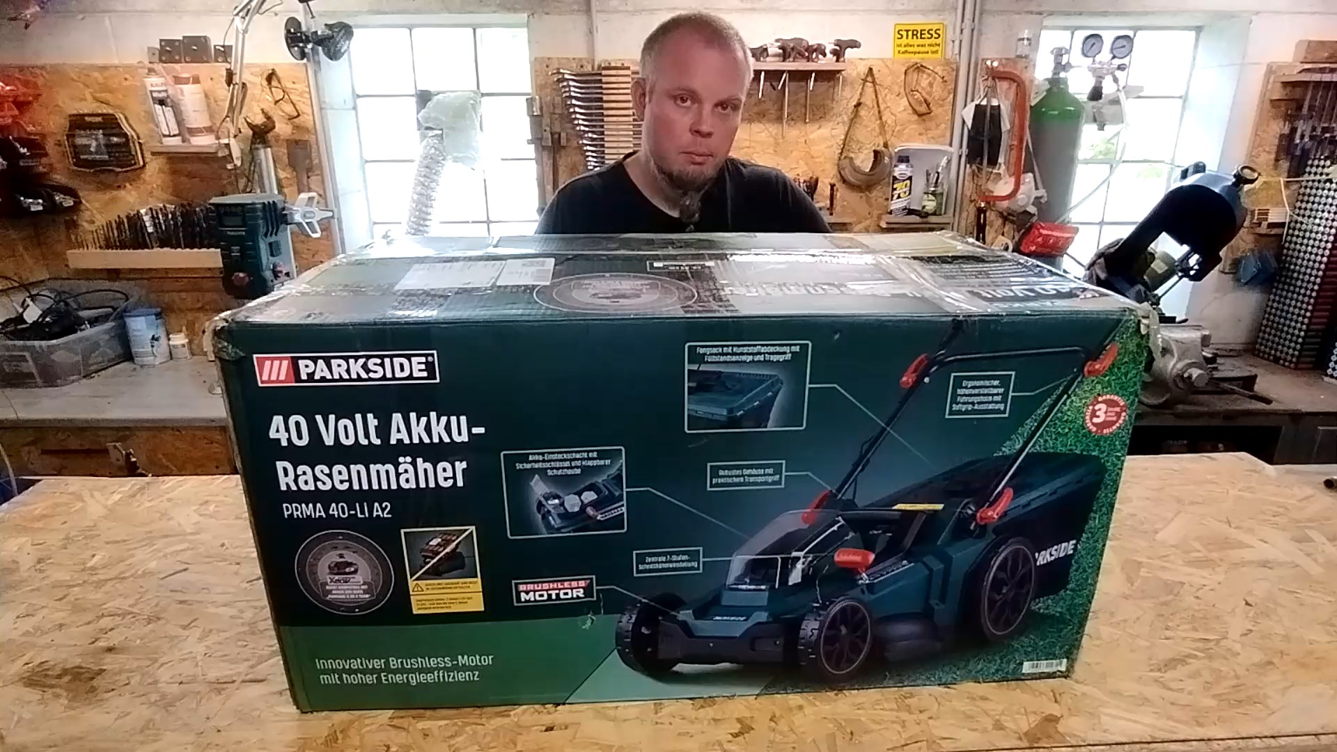 Parkside 40V Akku Rasenmaeher PRMA 40 Li von Lidl 1