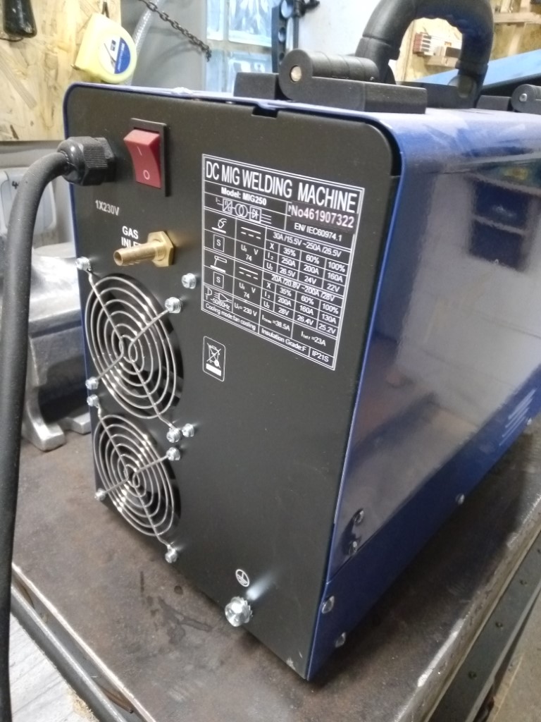 Schweissgeraet NTF IPO Tools MIG 250 2
